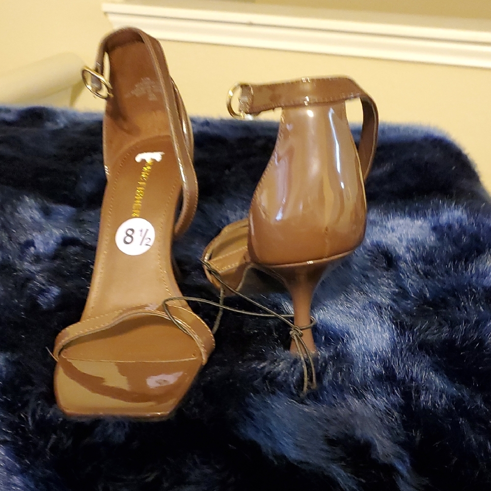 Elegant Brown Heels